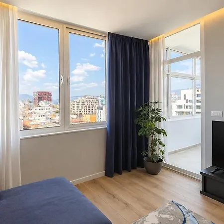 Apartament Aura Luxury 01 *